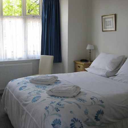 Arden Way Guesthouse Stratford-upon-Avon Room photo